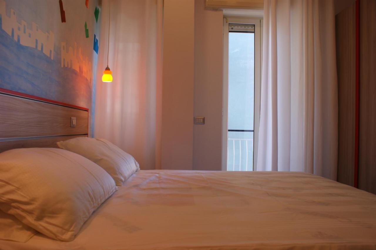 B&B Isole - Rione Alto ナポリ エクステリア 写真