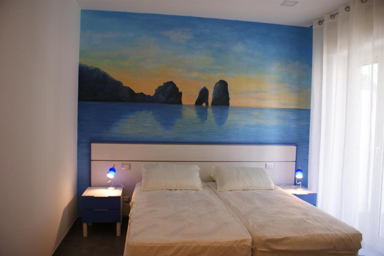 B&B Isole - Rione Alto ナポリ エクステリア 写真