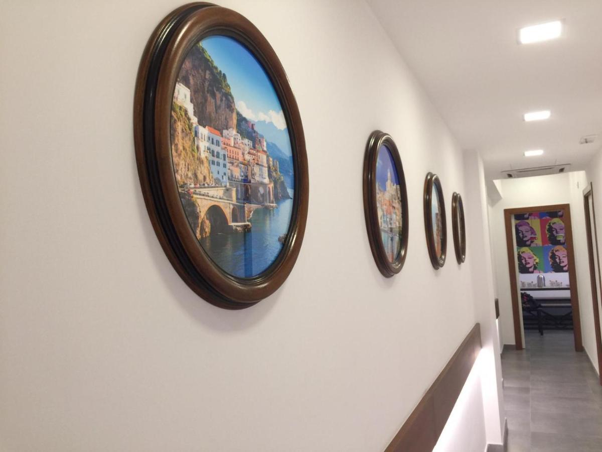 B&B Isole - Rione Alto ナポリ エクステリア 写真